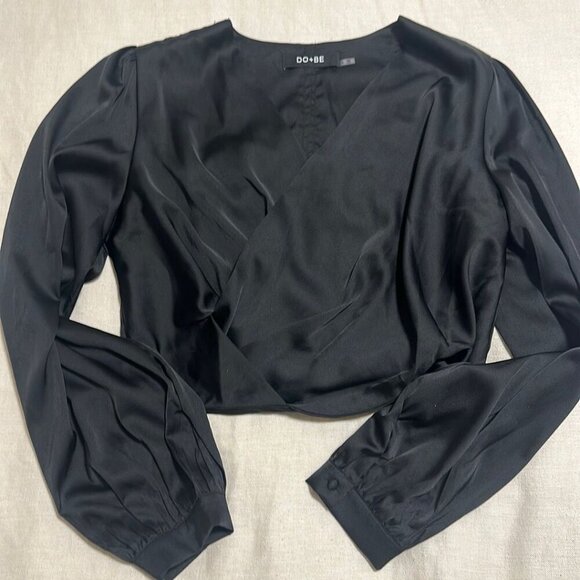 DO+BE Black Silk Cropped Top with Deep V-Neck and Button Details - Size Large - Picture 3 of 7
